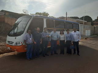 Pinhalão recebe novo micro ônibus